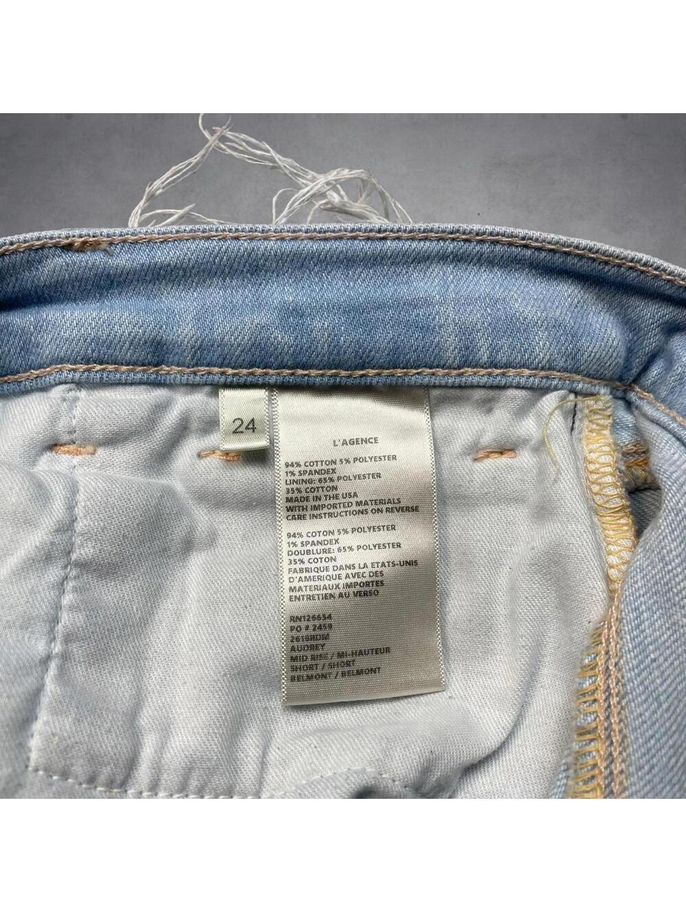 L'AGENCE Zoe Perfect Fit Denim Shorts 24 Light Wash Frayed Cutoff Stretch - Picture 4 of 5